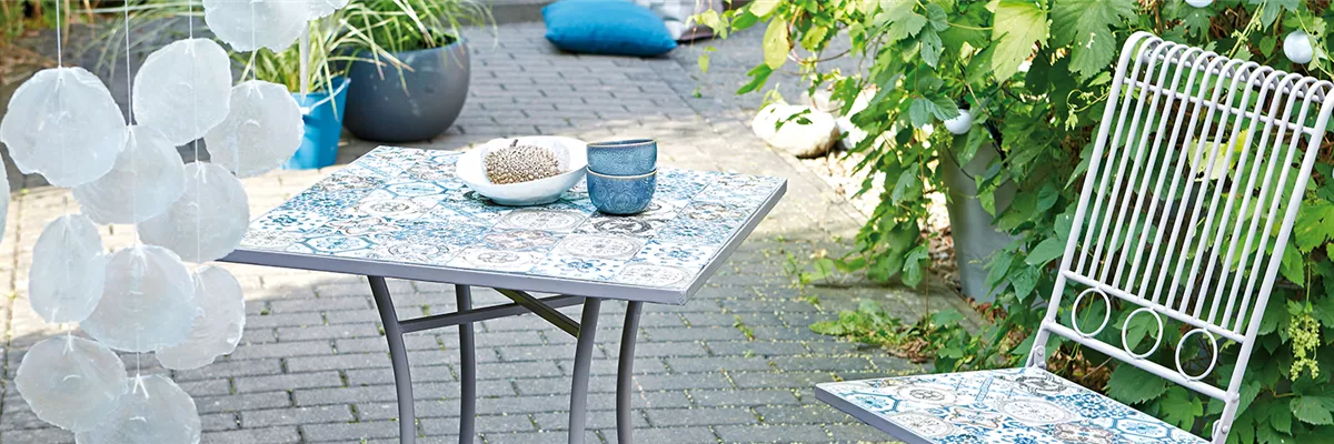 BLAUE BRISE IM GARTEN!